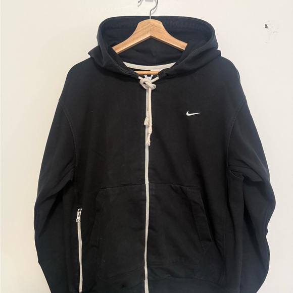 Nike Other - Mens Nike Standard Issue Black Zip Up Hoodie